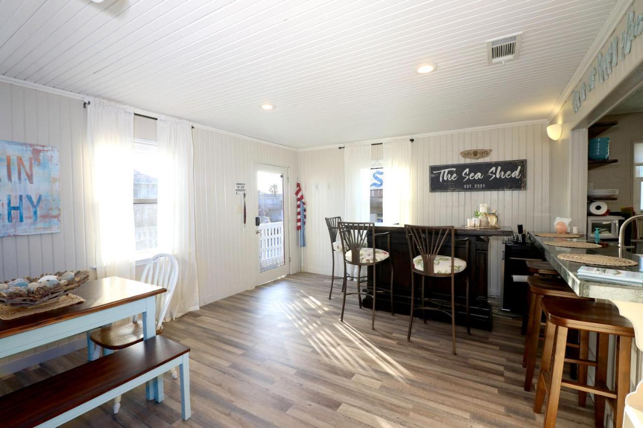 One-Of-A-Kind Beach Home With Lounge Bar Game Room Galveston Exterior foto